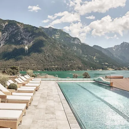 Hotel Karwendel - Ihr Wellness Zuhause Am Achensee 4*