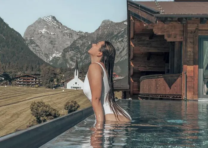 Karwendel - Ihr Wellness Zuhause Am Achensee 4*